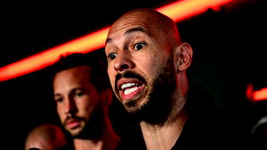 Andrew Tate maakt zich op voor debuut als profbokser bij organisatie van KSI