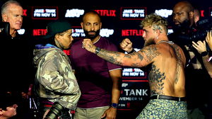 Netflix telt af naar bizarre bokswedstrijd tussen Jake Paul en Tank Davis