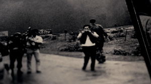 ‘The Stringer’: Documentaire over échte fotograaf van de wereldberoemde foto van Kim Phuc komt naar Netflix