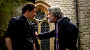 Netflix deelt eerste trailer van ‘Wake Up Dead Man: A Knives Out Mystery’