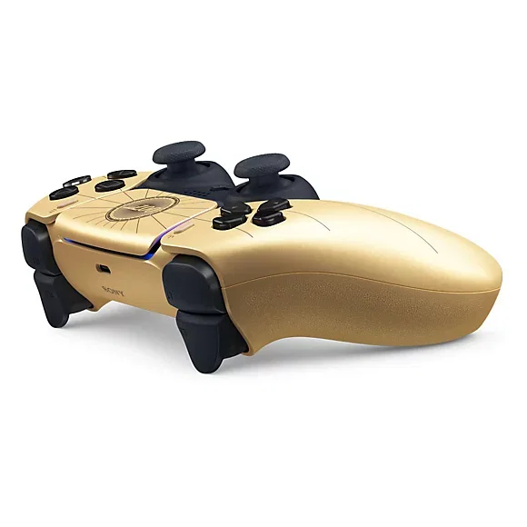 007 First Light PS5-controller