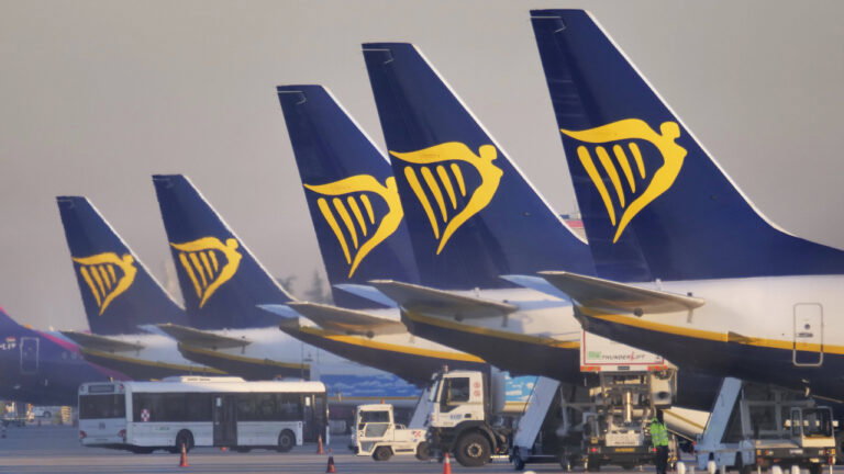 Ryanair schrapt wintervluchten om stijgende brandstofkosten tegen te gaan